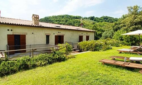 Ferienwohnung Ca`Rosei Monteciccardo Exterior foto